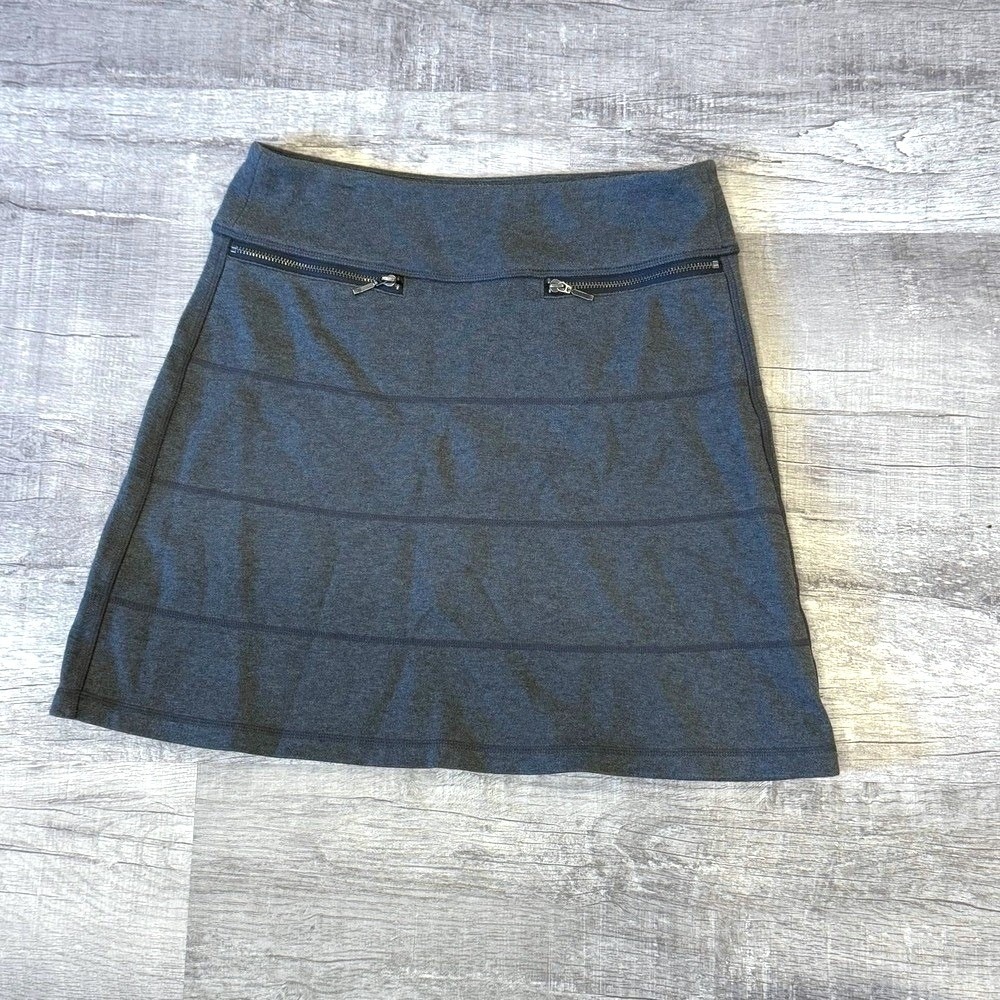 Athleta‎ Soho Skort Womens XS Gray Zipper Pocket Activewear Mini Skirt 4881887